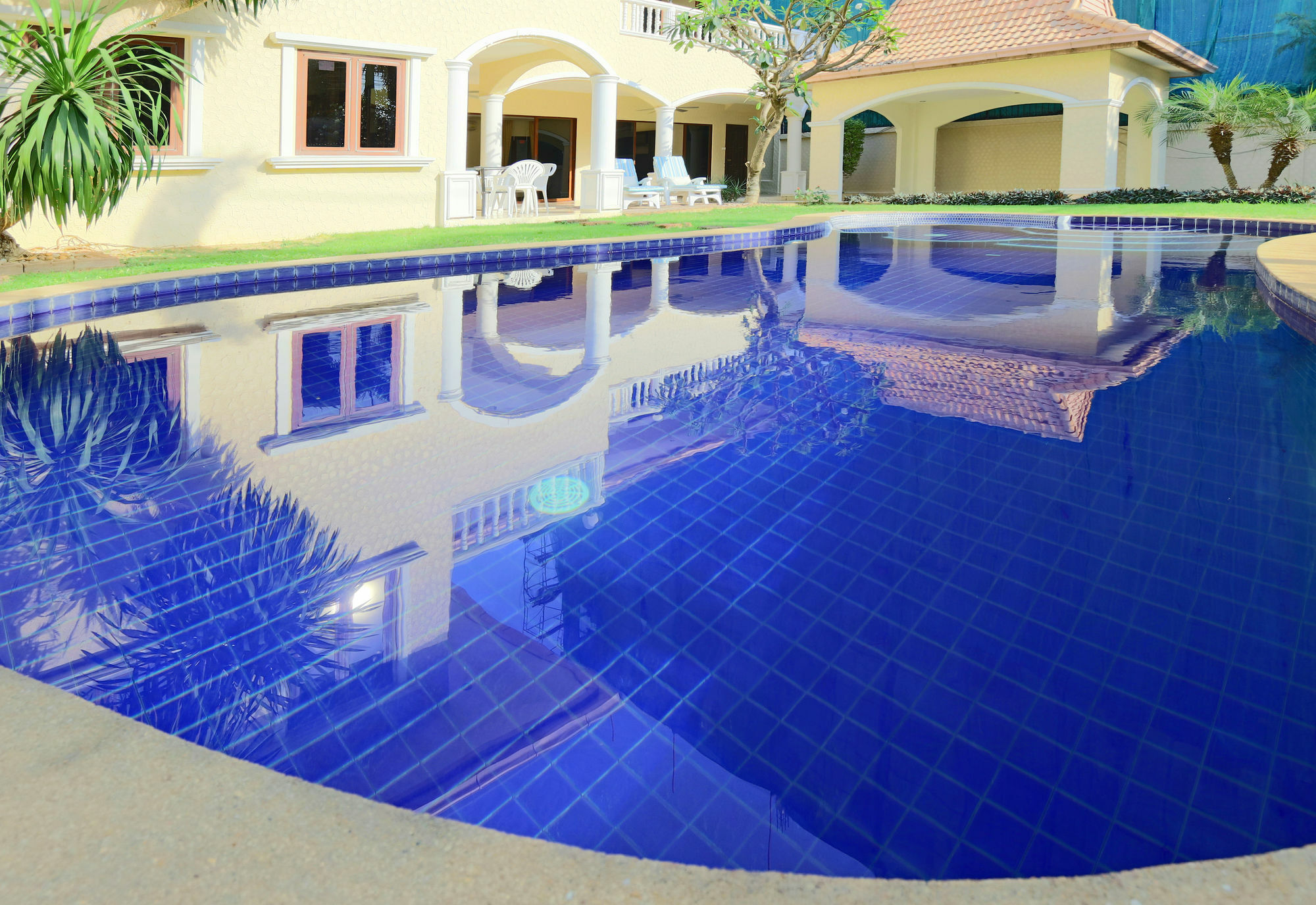 Pattaya Holiday Villas Bang Lamung Exterior foto